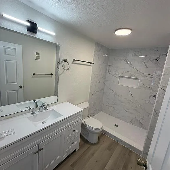 822 Camargo Way #204 — Photo 8