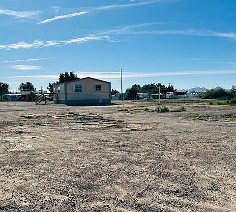 2nd image of 27700 Norris Ave