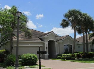 2500 Blackburn Cir, Cape Coral, FL 33991