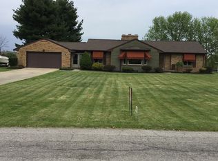814 Valley View Dr, Brookfield, OH 44403