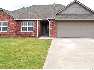2605 Highwood Pl, Claremore, OK 74017