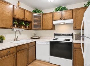 660 S Alton Way APT 12B, Denver, CO 80247