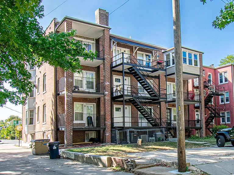 710 Leland Ave #2S — Photo 59