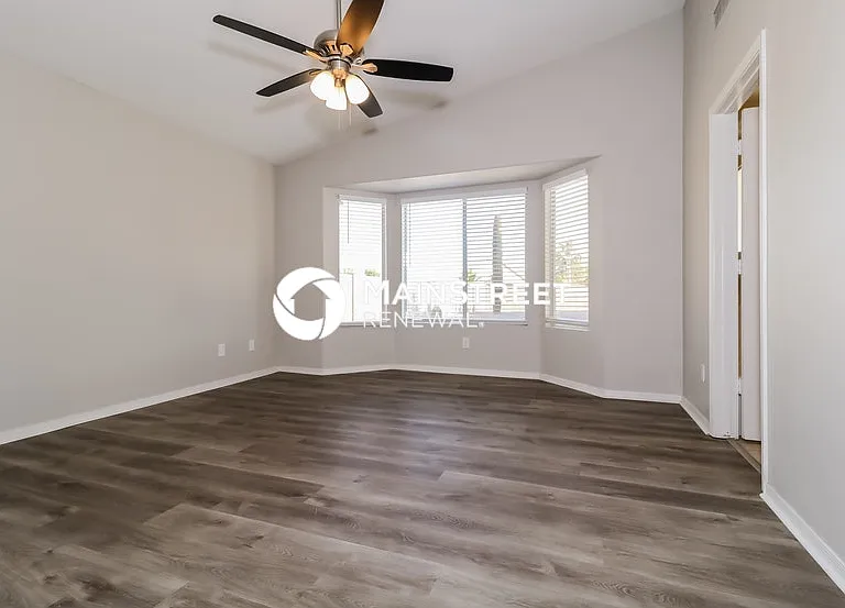 12509 W Palm Ln — Photo 10