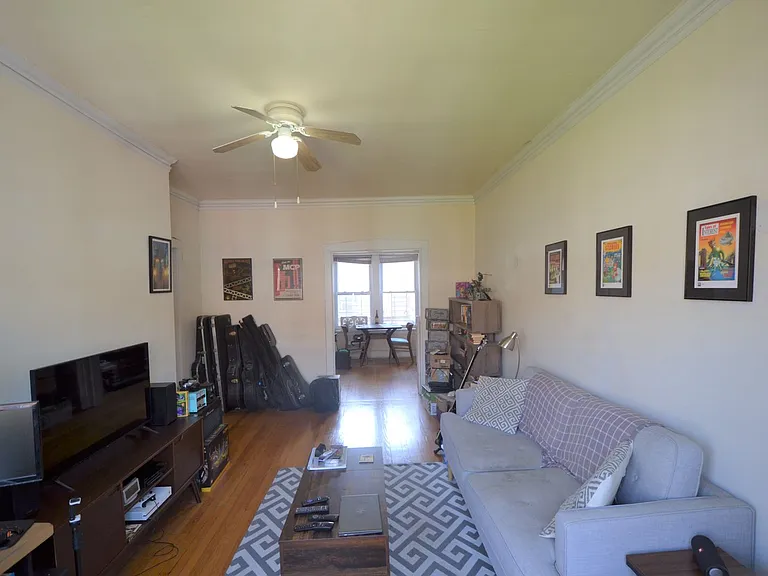 4400 WINCHESTER — Photo 15