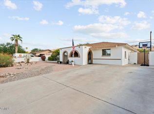 129 E Monte Way, Phoenix, AZ 85042