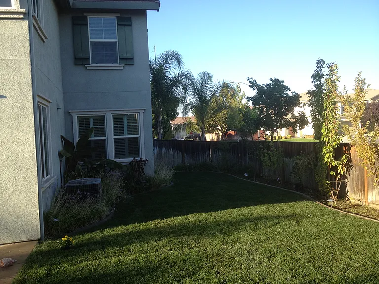 2326 Abbott Ct — Photo 7