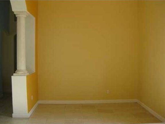 4th image of 2063 SW 173rd Ave