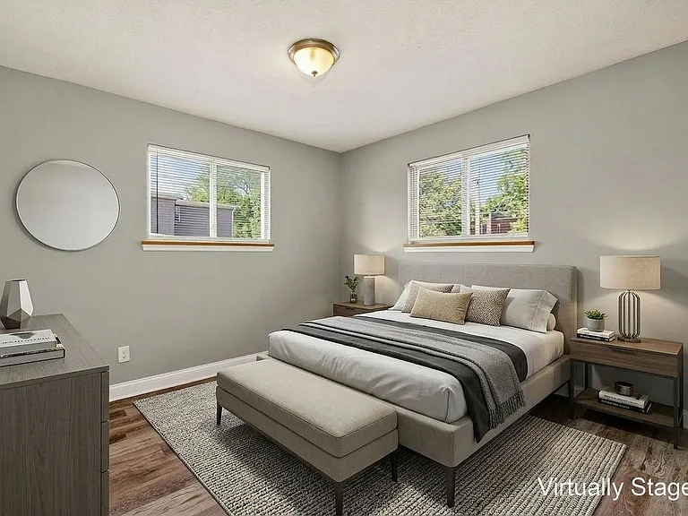 1580 E Mound St — Photo 4