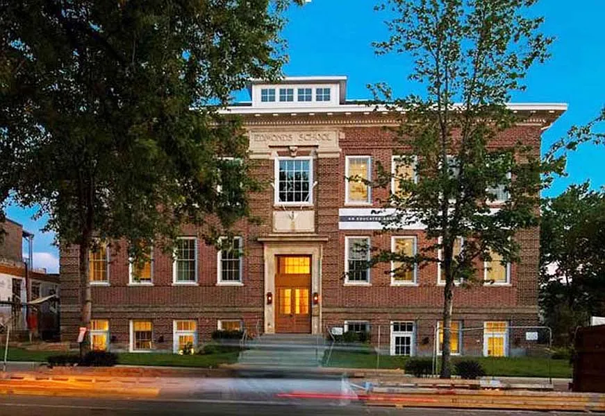 Building Photo