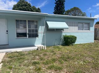 1114 W 26th Ct, Riviera Beach, FL 33404