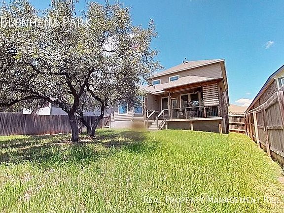 2nd image of 3282 Blenheim Park