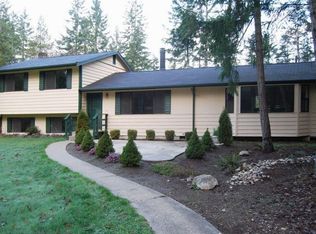11056 Glenwood Rd SW, Pt Orchard, WA 98367