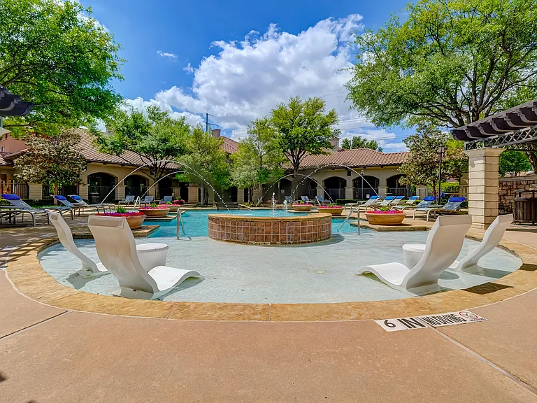 La Villita Lakeside and Landings — Photo 15