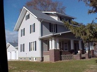 3357 Xenia Ave, Farnhamville, IA 50538