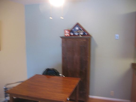 4th image of 100 Kennedy Park Cir APT 303