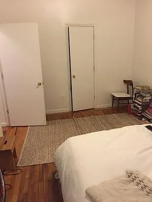 Rented by Lang Realty LLC | media 9