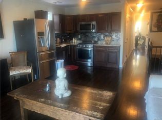 231 Davis Ave, Bronx, NY 10465