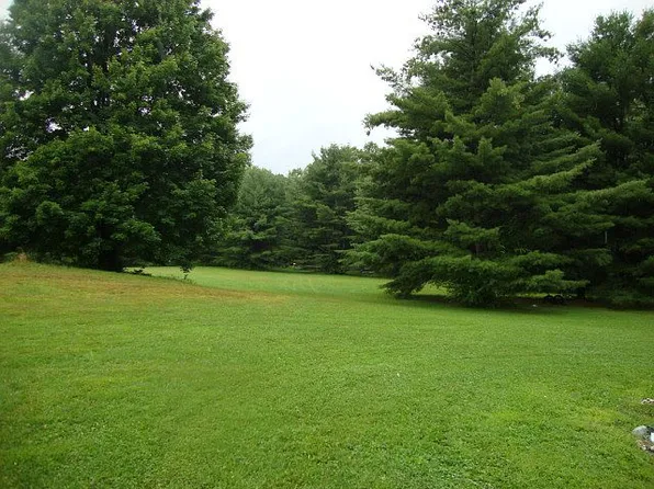 407 County Route 17, Bernhards Bay, NY 13028