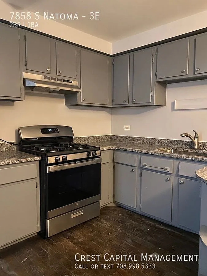 Building Photo - 7858 S Natoma Ave #3A