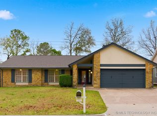 7004 E 93rd St, Tulsa, OK 74133