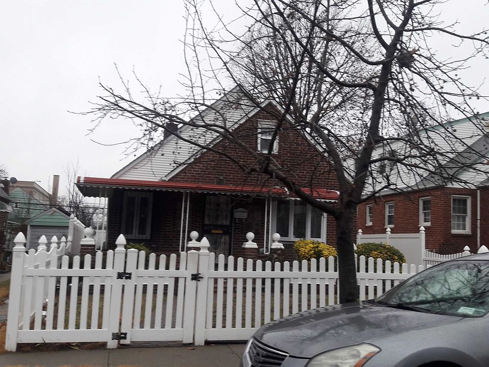 1st image of 11530 209th St
