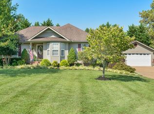 124 Locke Ct, Portland, TN 37148