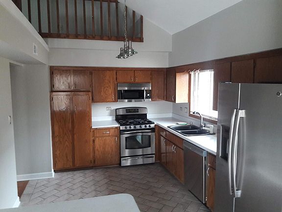 2nd image of 16826 81st Ave APT 3N