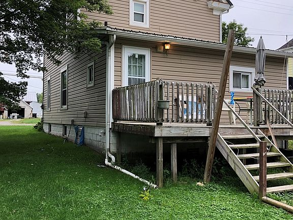 4th image of 423 N Main St