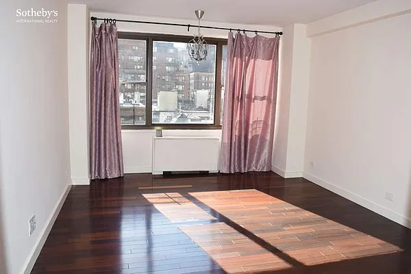 Rented by Sotheby's International Realty | media 16