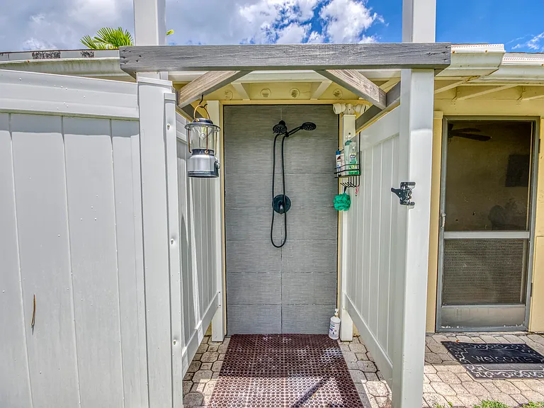 404 S Caloosahatchee Ave — Photo 32