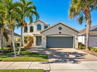 8522 Strom Park Dr, Melbourne, FL 32940