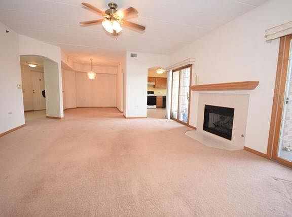 3rd image of 11515 Settlers Pond Way Unit 2B