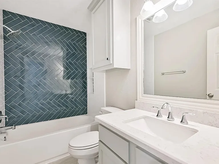 16022 Diamond Rock Dr — Photo 28