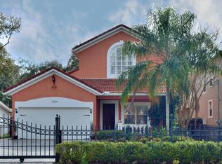3304 W Lawn Ave, Tampa, FL 33611