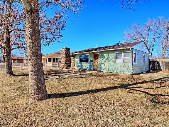 3rd image of 2430 Bunting Ave #A