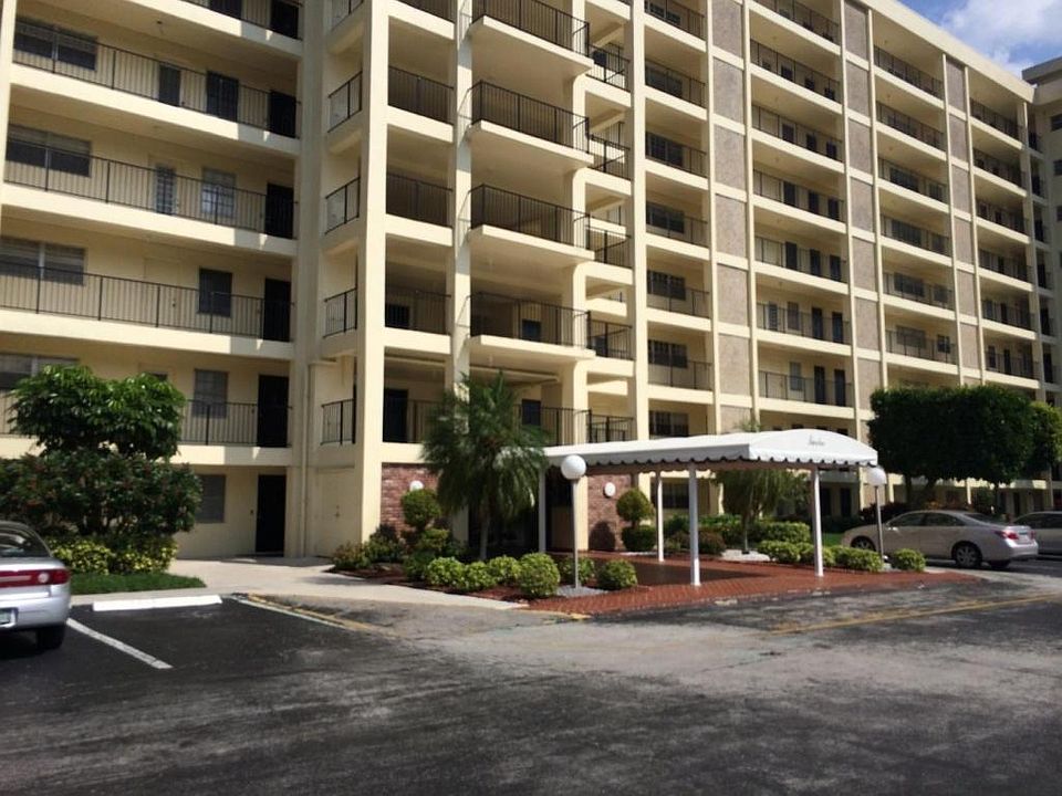 1st image of 3250 N Palm Aire Dr APT 307