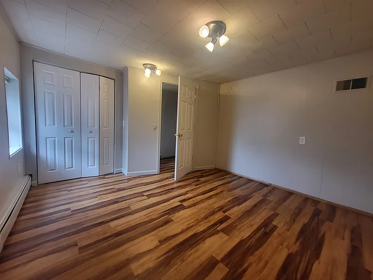 44-52 Webster St #3 — Photo 31