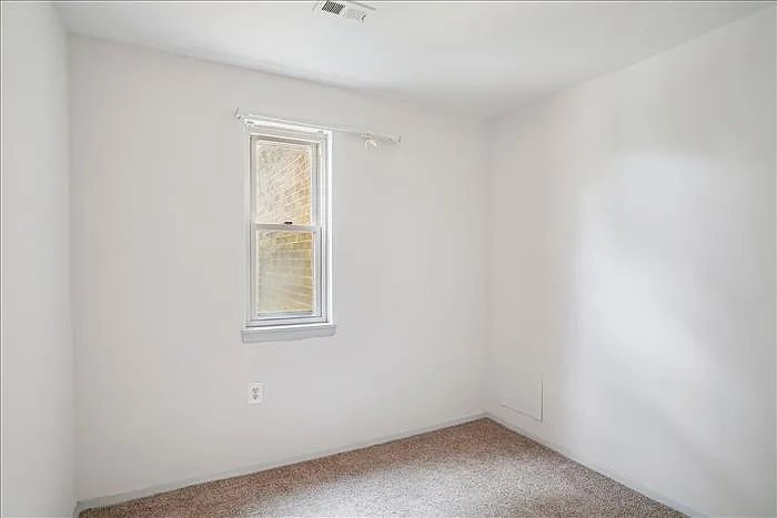 18709 Walkers Choice Rd #5 — Photo 13
