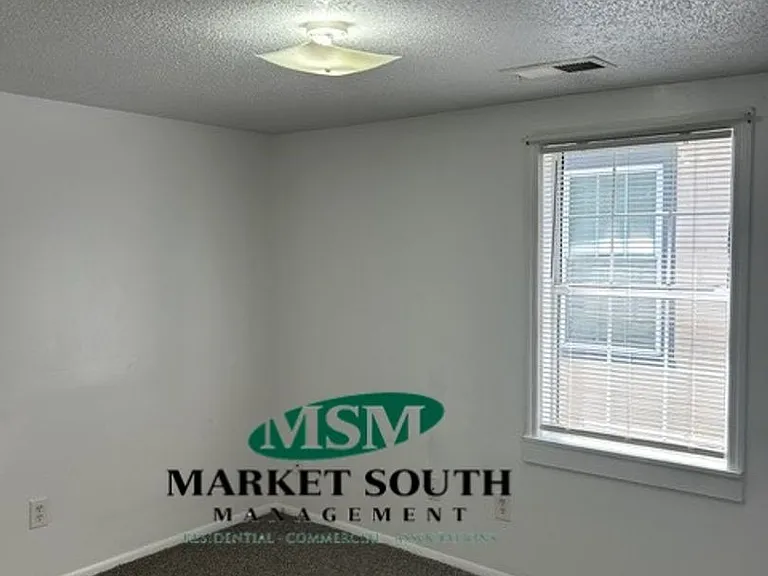 3520 Haslam Ave — Photo 8