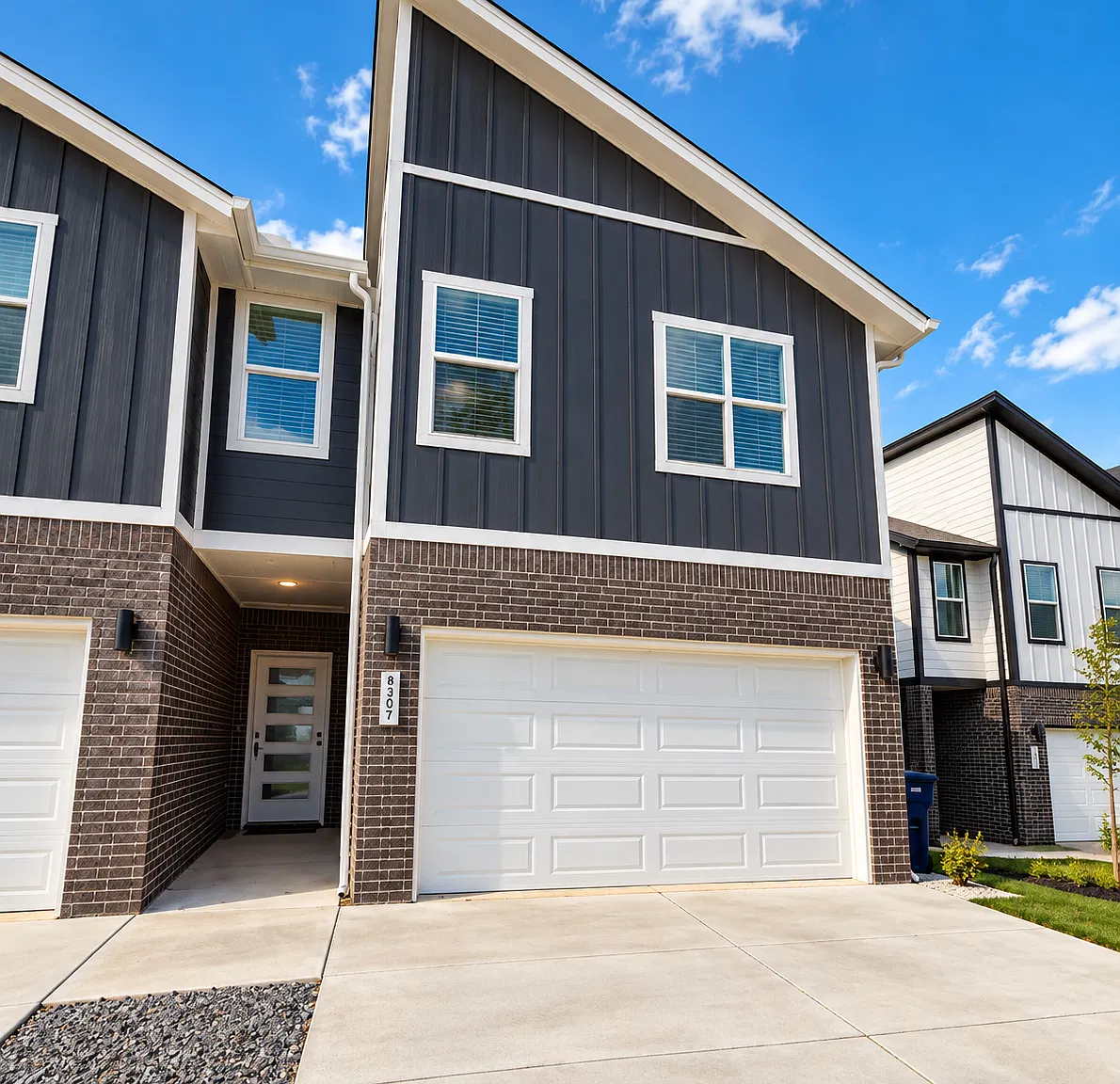 3 bed, 2.5 bath, 1677 sqft, $1,895 — Photo 1