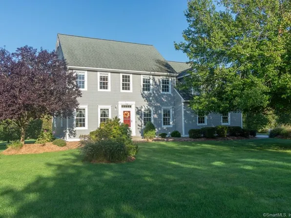 10 Deer Meadow Lane, Hebron, CT 06248