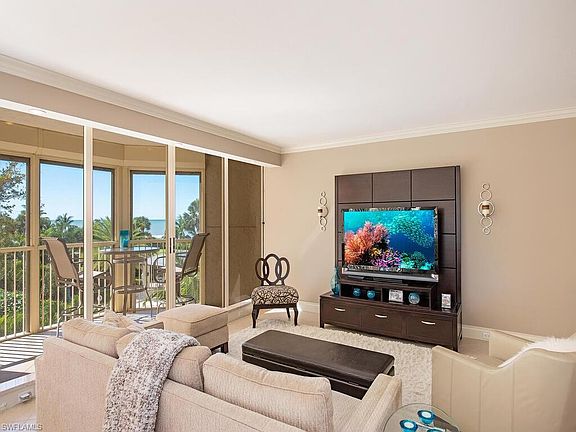 2nd image of 4051 Gulf Shore Blvd N #306