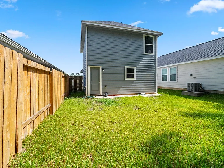 16842 Marie Village Dr — Photo 17