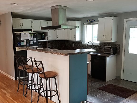 2nd image of 6031 Romaine Dr