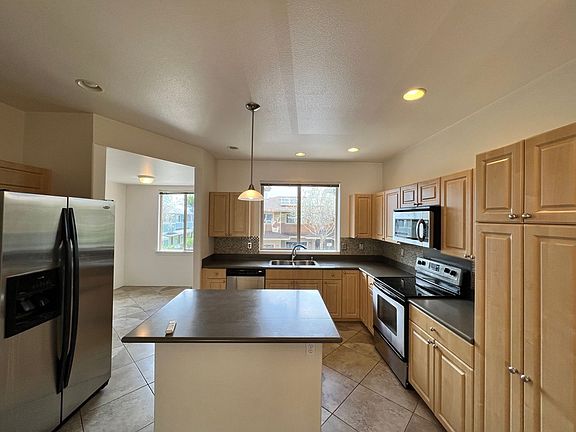 4th image of 92-1135 Panana St #1104
