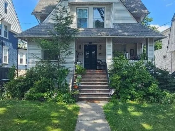 425 Chestnut St, Roselle Park Boro, NJ 07204