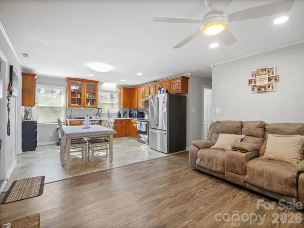3113 Sandie Dr, Shelby, NC 28150