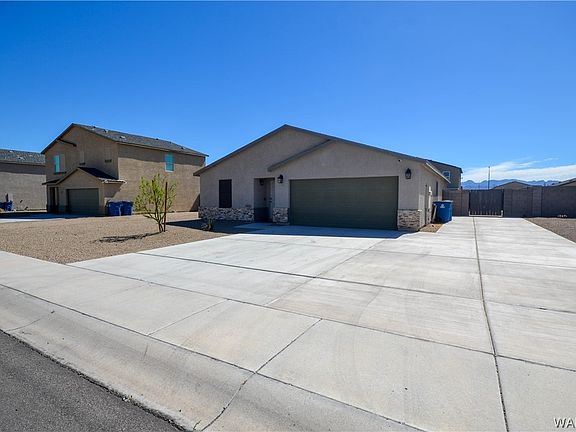 3rd image of 1616 Paige Drive