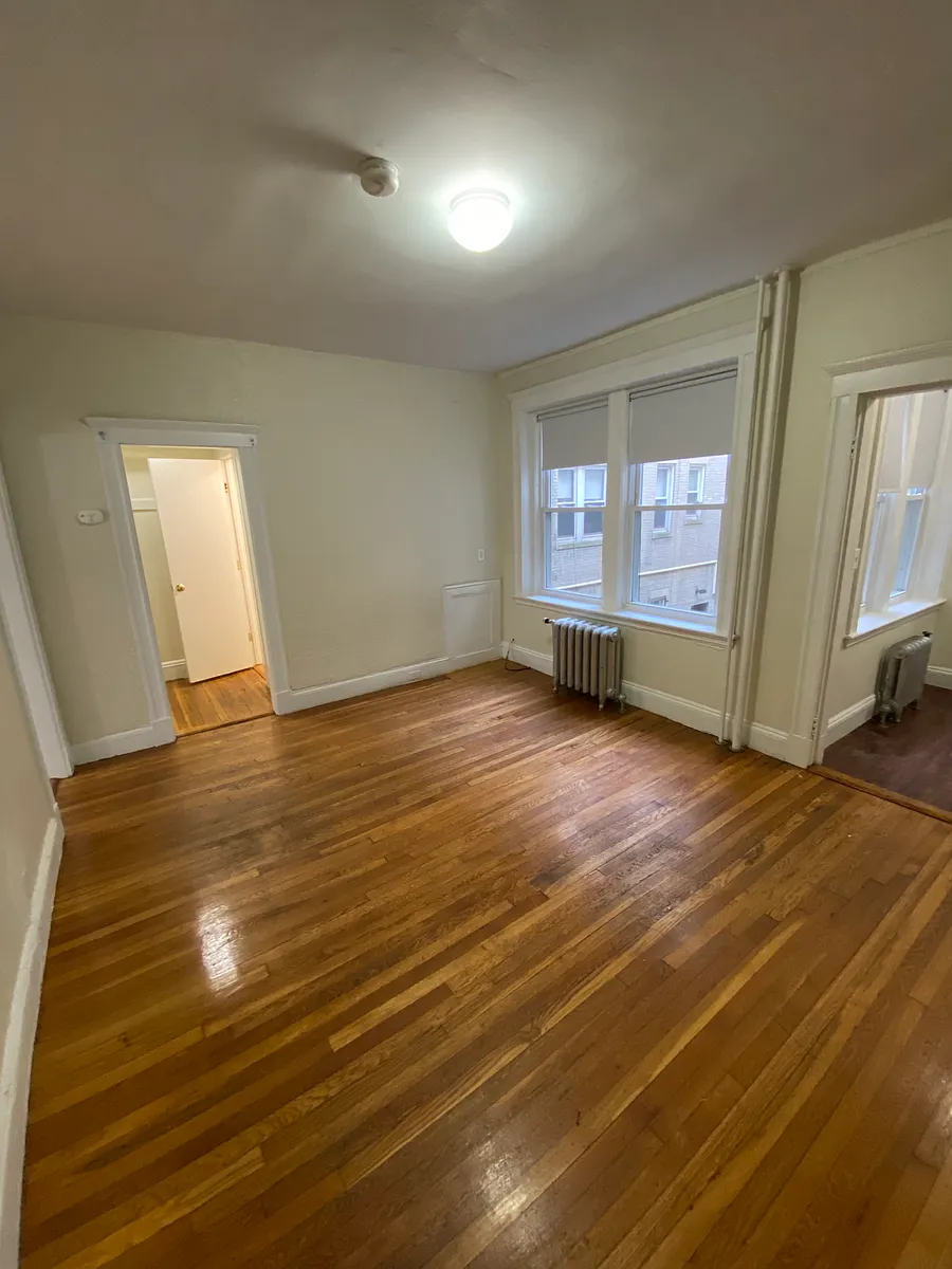 Building Photo - 1163 Boylston St #1